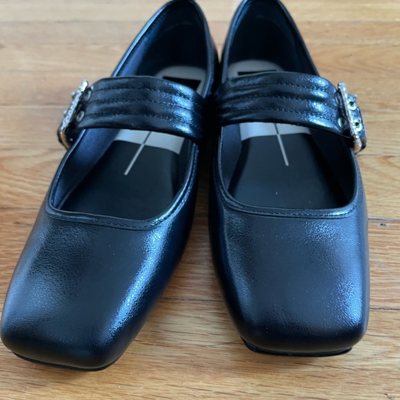 Dolce Vita Arora Flats - Picture 3 of 6